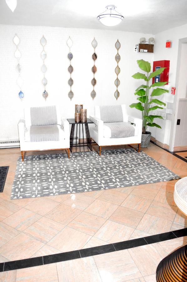 Attleboro Motor Inn Экстерьер фото